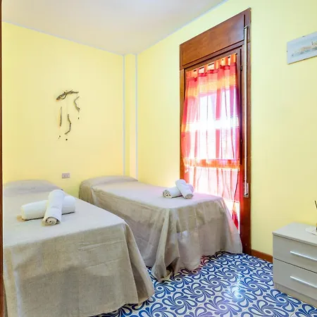 Principina Comfortable 900m Dal Mare Apartamento